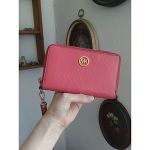 Michael Kors Wristlet